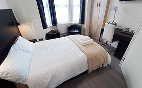 The Little Studio- Self Contained One Bed Studio Flat